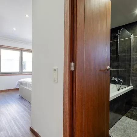 Moradia Com Piscina E Jardim Villa Porto